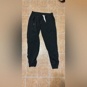 Black sweatpants